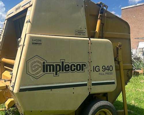 Rotoenfardadora Implecor IG 940