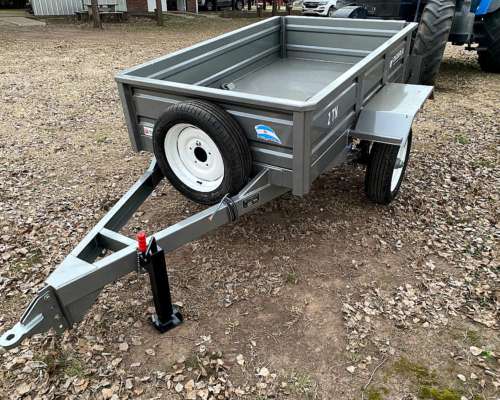 Acoplado Playo de 1 Eje para 2.000 Kg
