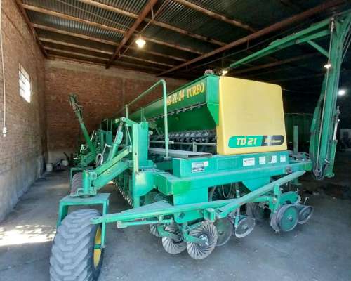 Sembradora Pierobon 48 a 21 en Tandem C/ Monitor, Impecable