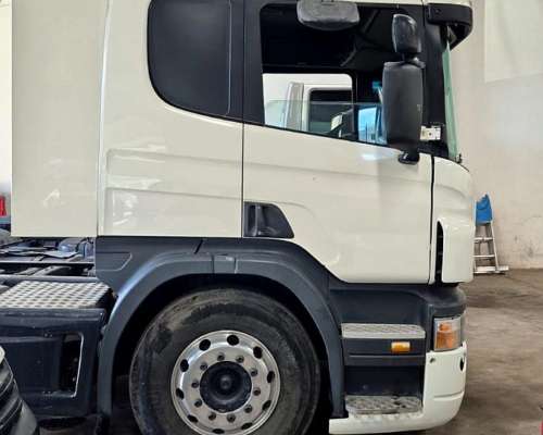 Camión Scania P420 (2005)