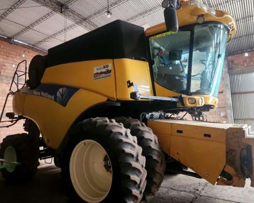 New Holland CR 9060 - 2015