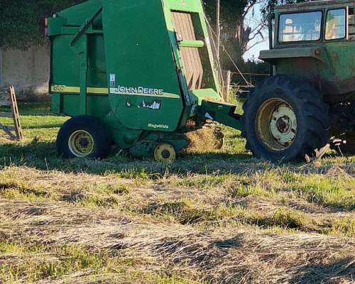 Rotoenfardadora John Deere 567