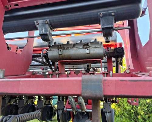 Sembradora Autotrailer MLS de 16 a 52 con Fert Lateral