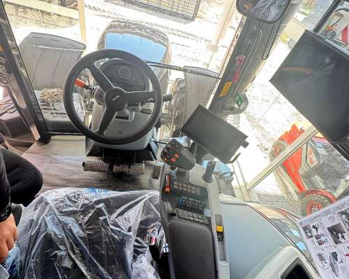 Valtra Serie S 274 - Caja CVT Velocidades Infinitas - Stock