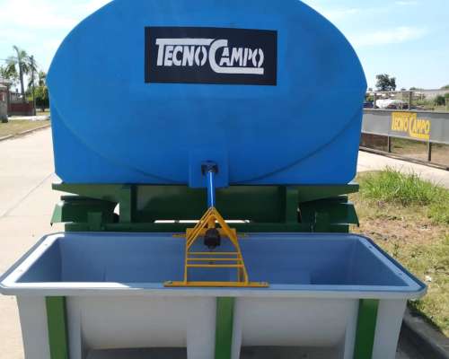 Tanque Bebedero Movil 10.000/12000lts con Batea. Tecno Campo