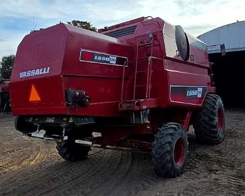 Cosechadora Vasalli 1550 Cummins 284 HP