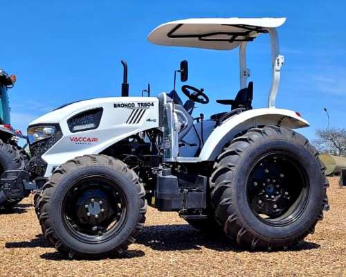 Tractor Bronco TR 804