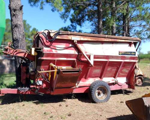 Mixer Taurus 10m3 Modelo Luclar