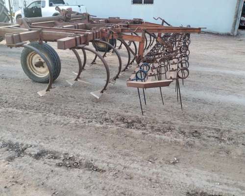 Cincel Corti Transformado a Carpidor con Peines