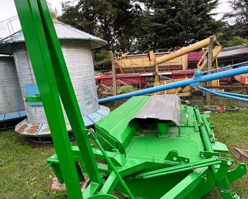 Desmalezadora Hiladora de Montado Agroar de 3 Mts