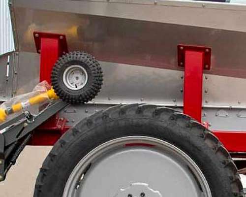 Fertilizadora al Voleo Motion 7500 Lts. - Syra