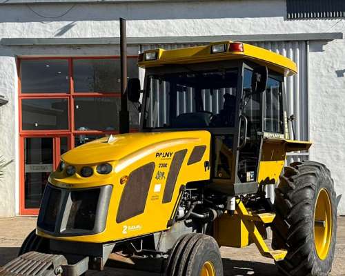 Tractor Pauny EVO 230 1500 Horas