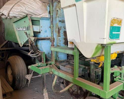 Sembradora de Papas Escañuela