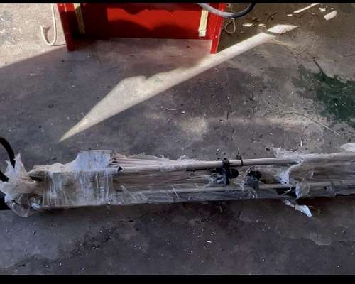 Pulverizadora 210 Litros .