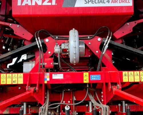 Sembradora Tanzi Special 4 15 a 52