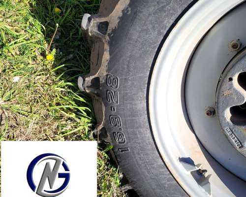 Massey Ferguson 7140 año 2013 Patonas