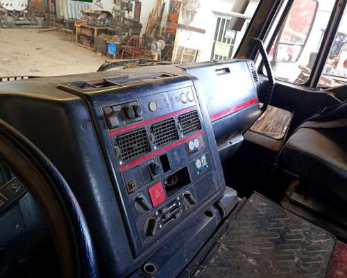 Camión Iveco Eurotech 420 año 2005