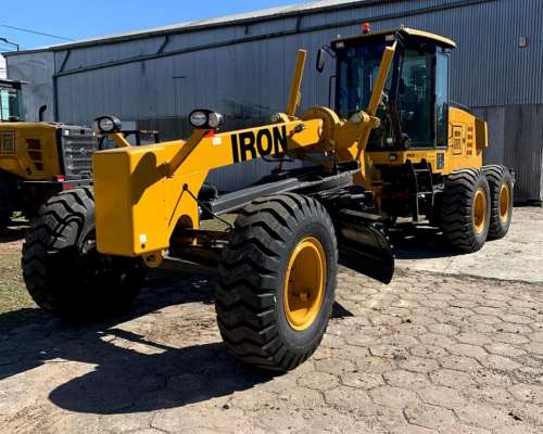 Motoniveladora Iron Xcmg 180 HP 15,4 TN