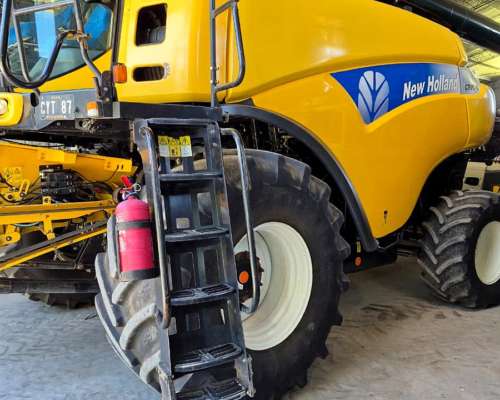Cosechadora New Holland CR9060 2015 4700t/7000m 35 2 WD Exce