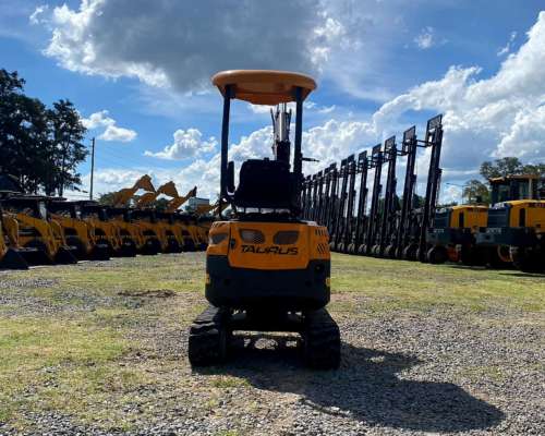Miniexcavadora Taurus XN16 - Giro 360°