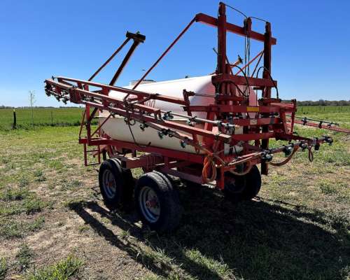 Pulverizadora Corti de Arrastre