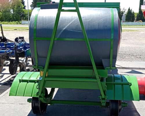Tanque Combinado de 3000 Lts con Baulera Trasera y Lateral
