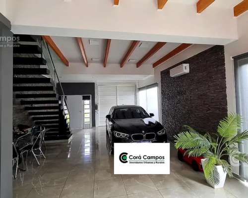 Se Vende Casa Nueva en Obera Misiones con Quincho, Piscina