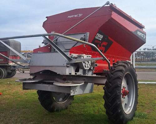 Fertilizadora Fertec F5000 S6 Tech Line 5.000 L