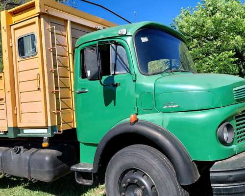 Mercedes Benz 1521 Mod. 1980