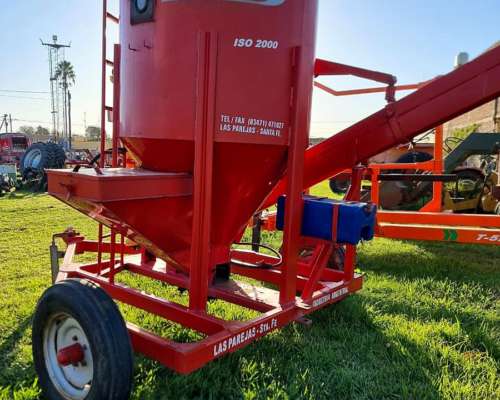 Inoculadora Ombu ISO 2000 Cubiertas y Chimango Seminueva