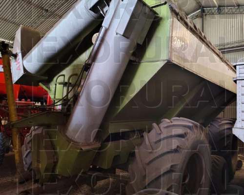 Akron de 22 TN. 2017, con Balanza. muy Poco Uso, Bajo Galpon