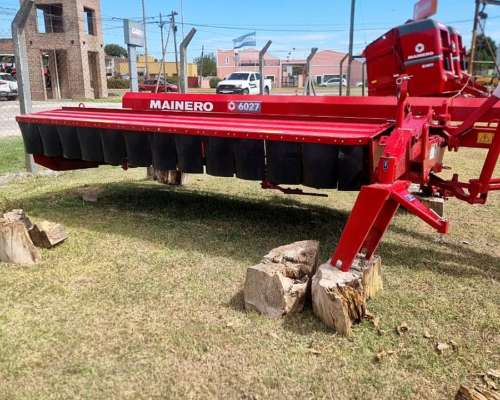 Desmalezadora Mainero 6027 Cardánica de 3,20mts. de Labor
