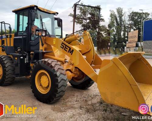 Pala Cargadora Caterpillar SEM 636d Modelo 2023