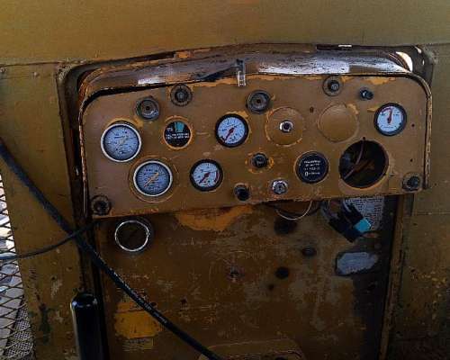 International TD25 Serie B Motor IH 817b + Lote de Repuestos