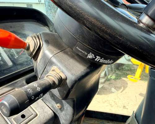 New Holland TM 7030 - año 2013