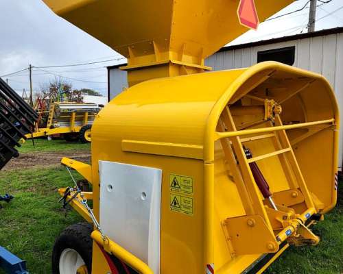 Embolsadora de Granos Secos Ascanelli Grub 9 Pies