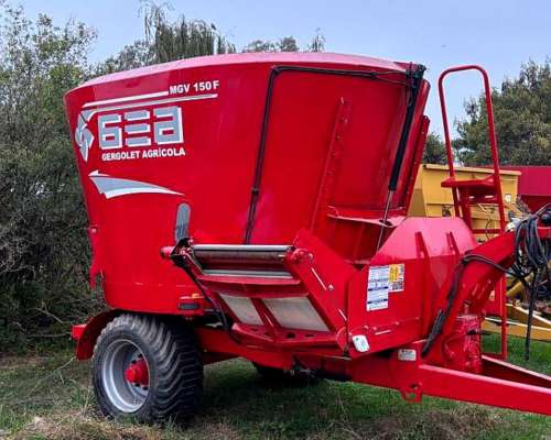 Mixer Vertical GEA 150 Reparado en muy Buen Estado