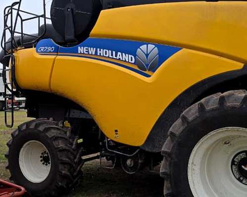 Cosechadora New Holland CR 7.90 800 Horas Igual a Nueva
