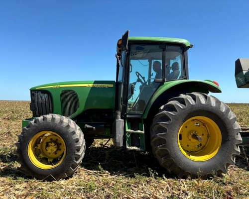 Tractor John Deere 6615