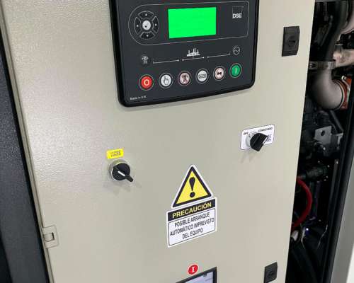 Grupo Electrógeno FPT Iveco 232 KVA (cabinado)