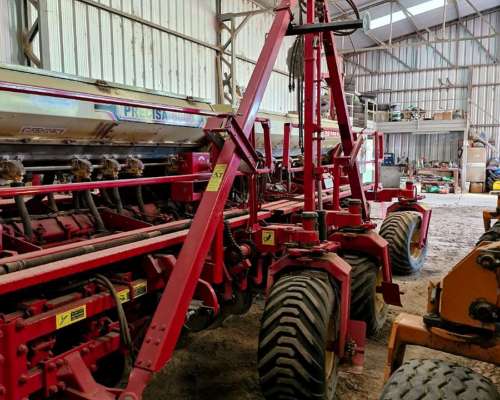 Sembradora Giorgi Precisa 8000 14/52 - 2008