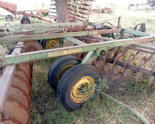Rastra Desencontrada John Deere 210,40 Platos,con Rastra y R