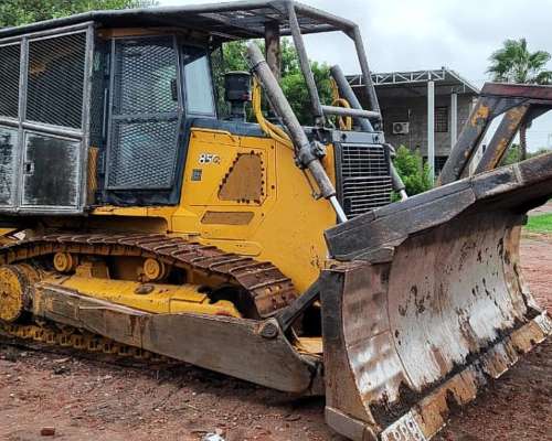 Topadora Jhon Deere 850 J año 2012, Excelente Estado