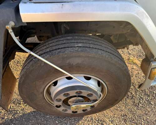 Ford Cargo 1831 C/carroceria