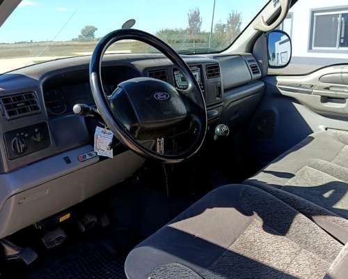Ford F-100 Duty 4X4