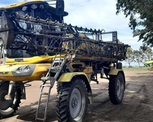 Pulverizadora Autopropulsada Pla MAP II 3250 año 2009.