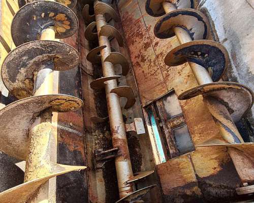 Mixer Ombu muy Bueno con Balanza 10 M 1 Eje.