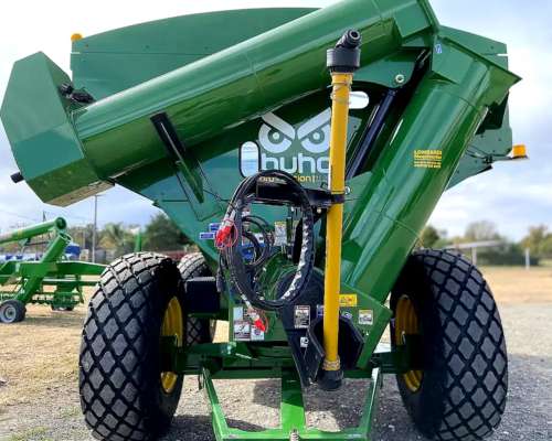 Acoplado Tolva Comofra Autodescargable 24-26 TN (30.000lt)