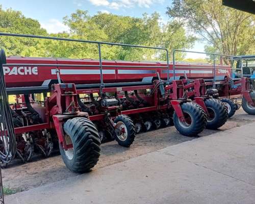 Sembradora Apache 27000 + de 24 a 40