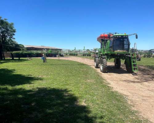 Fertilizadora Autopropulsada Metalfor Altina